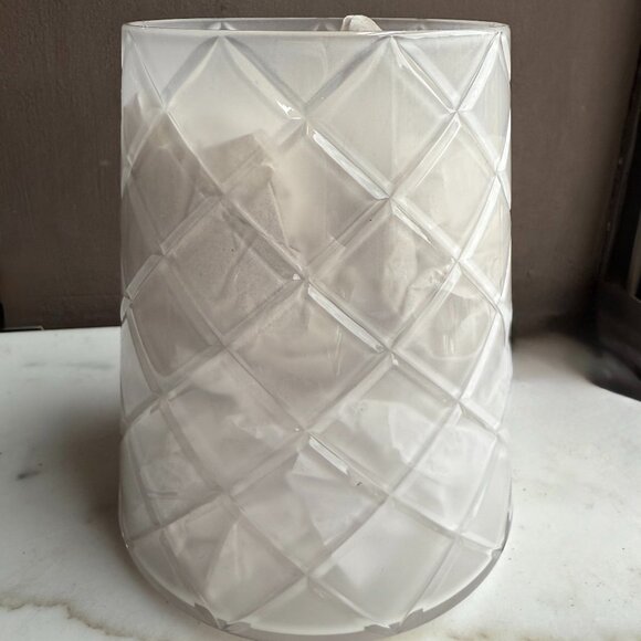 Christofle JARDIN D’EDEN 71 11 040 08 Clear Crystal Lampshade New in Box - Picture 1 of 11